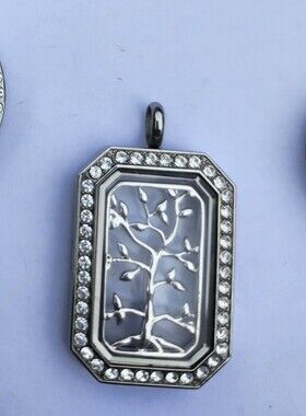 ORIGAMI OWL HERITAGE Locket Pendant with Family Tree Insert